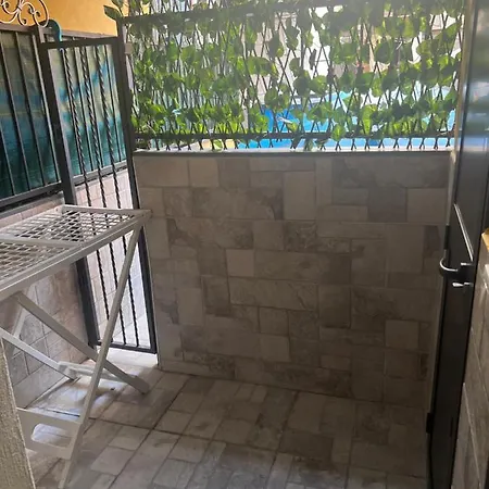 Дом отдыха House Катания